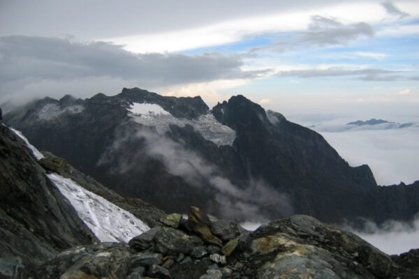 Mount Speke vs Mount Stanley